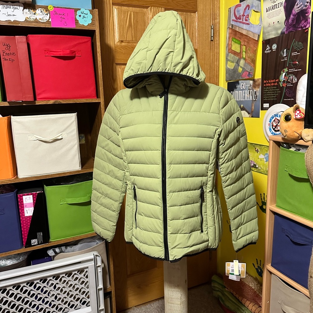 Micheal Kors Ultra Lightweight Down Winter Jacket